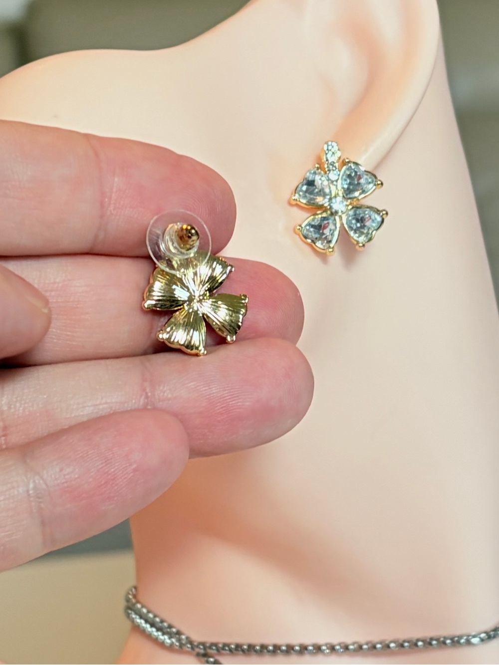 Crystal Flower Stud Earrings In Light Blue. - Picture 5 of 6